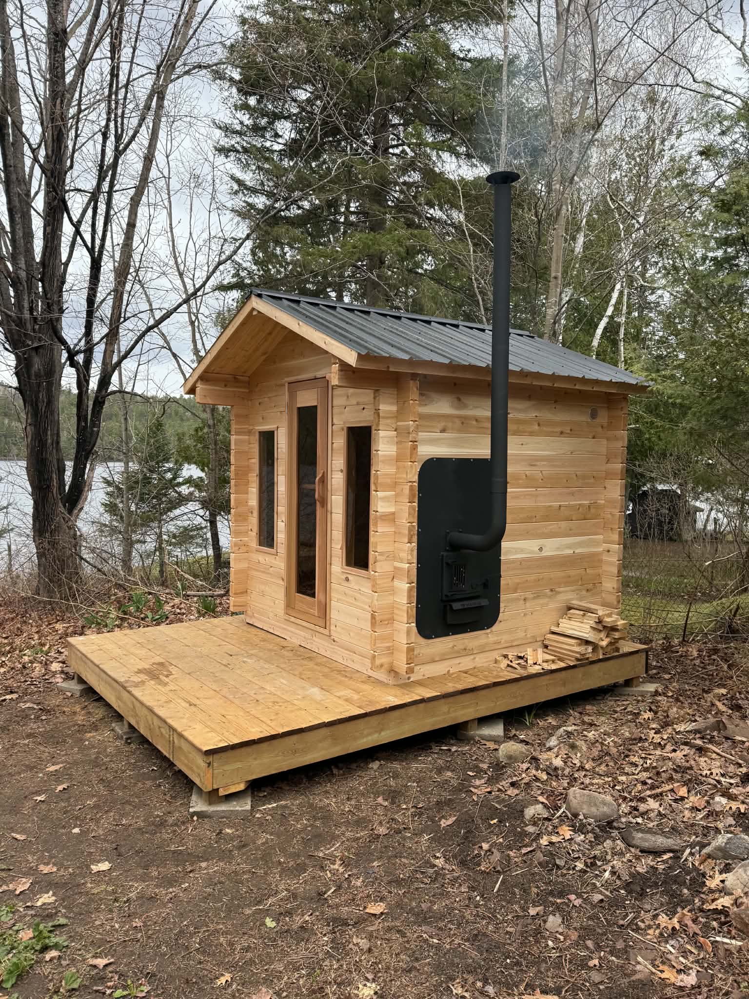 8x8' Traditional Cabin - 3" Staves