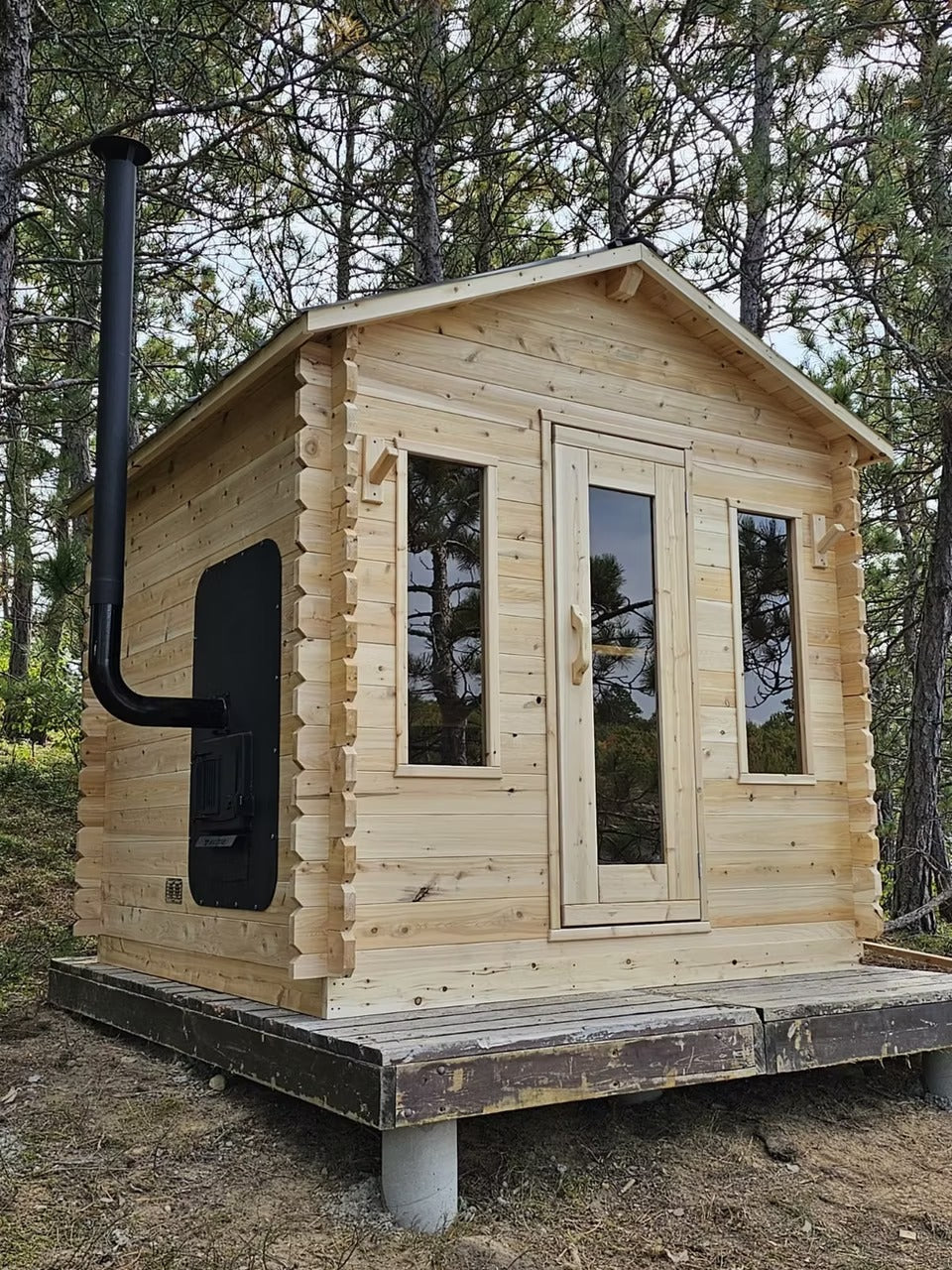 8x8' Traditional Cabin - 2" Staves