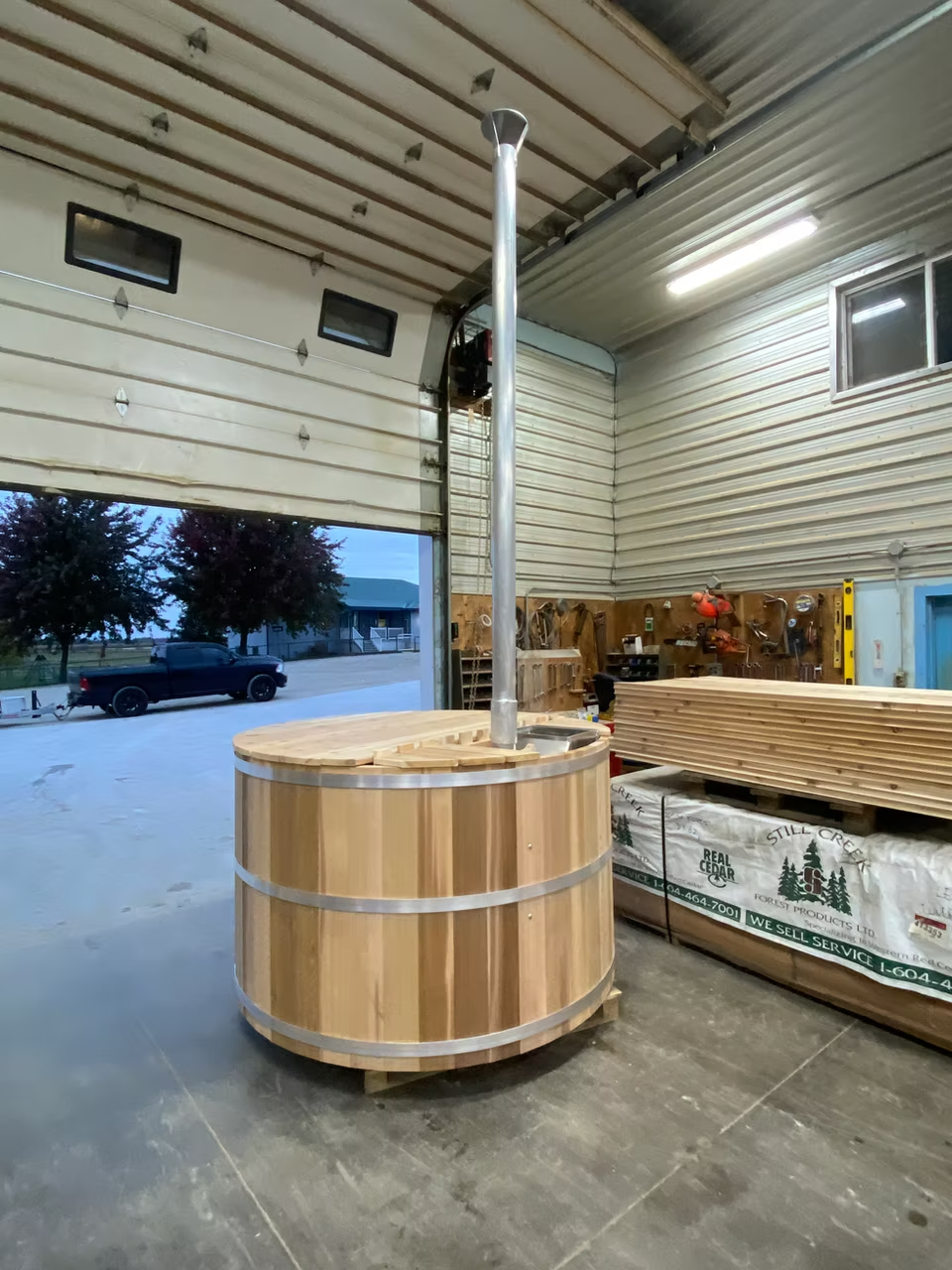 6x4' Hot Tub
